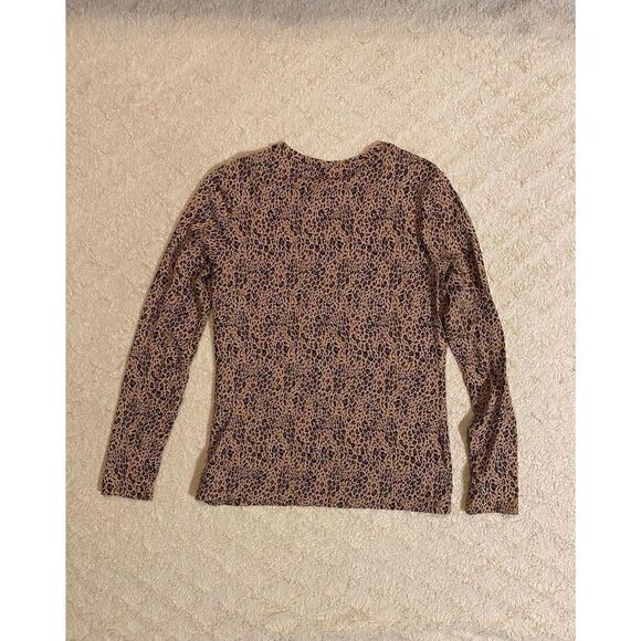 Saks Fifth Ave Tee - Picture 3 of 5